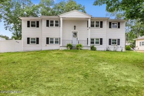 111 Oak Ridge Parkway