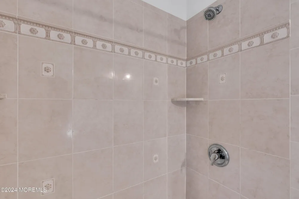 807 Prospect Avenue Spring Lake Heights, NJ 07762