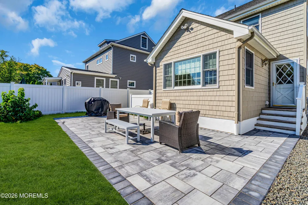 807 Prospect Avenue Spring Lake Heights, NJ 07762