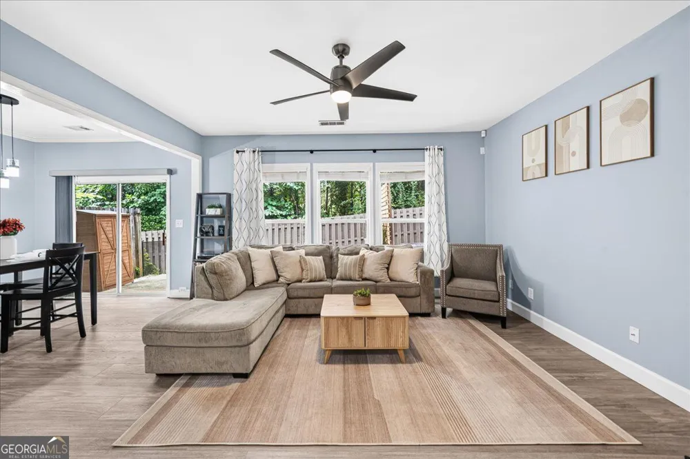 4977 Berkeley Oak DR Peachtree Corners, GA 30092