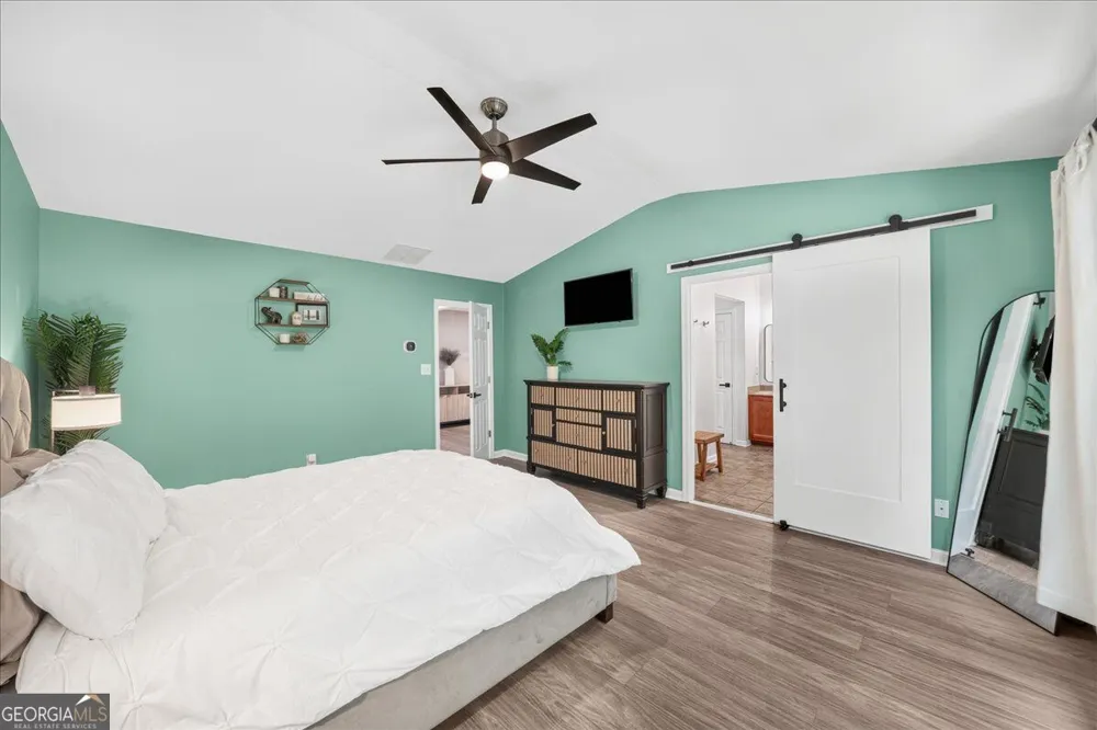 4977 Berkeley Oak DR Peachtree Corners, GA 30092