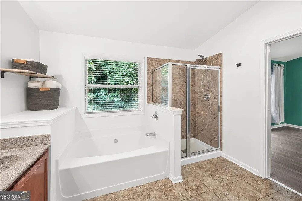 4977 Berkeley Oak DR Peachtree Corners, GA 30092