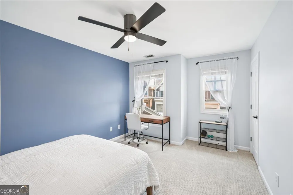 4977 Berkeley Oak DR Peachtree Corners, GA 30092