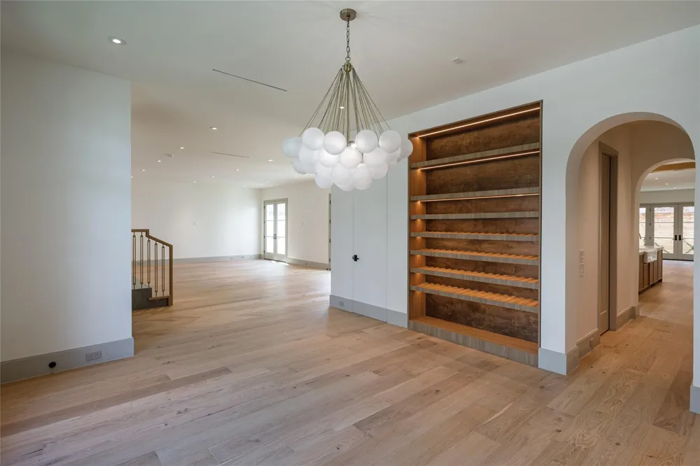 2627 Tangley Road West University Place, TX 77005