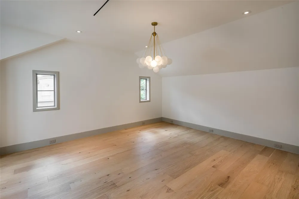 2627 Tangley Road West University Place, TX 77005