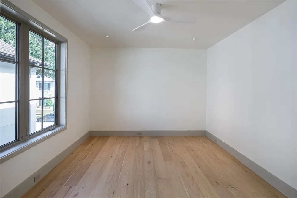 2627 Tangley Road West University Place, TX 77005