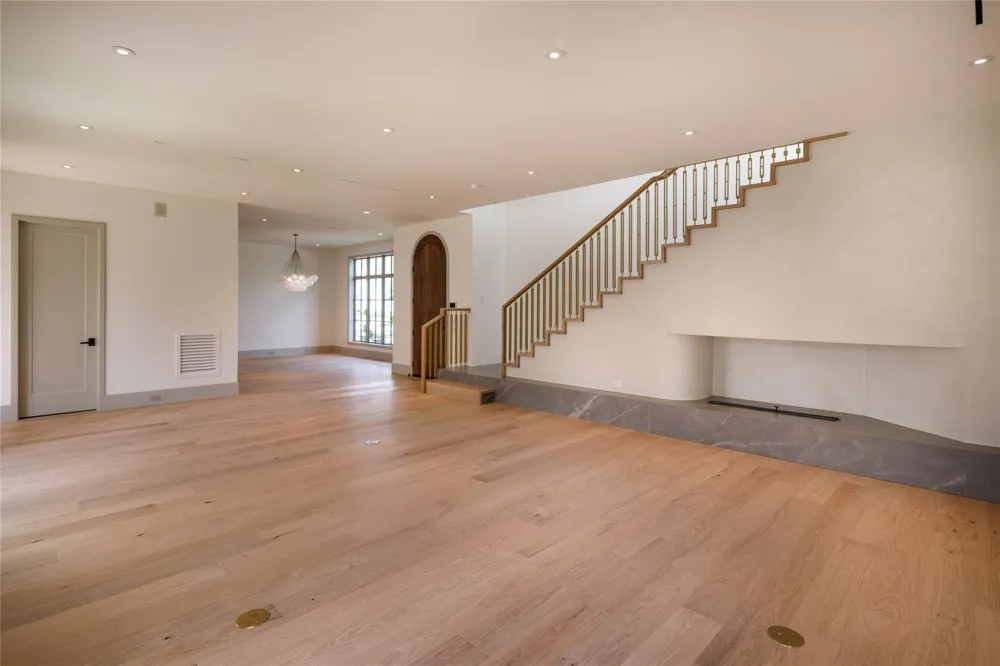 2627 Tangley Road West University Place, TX 77005