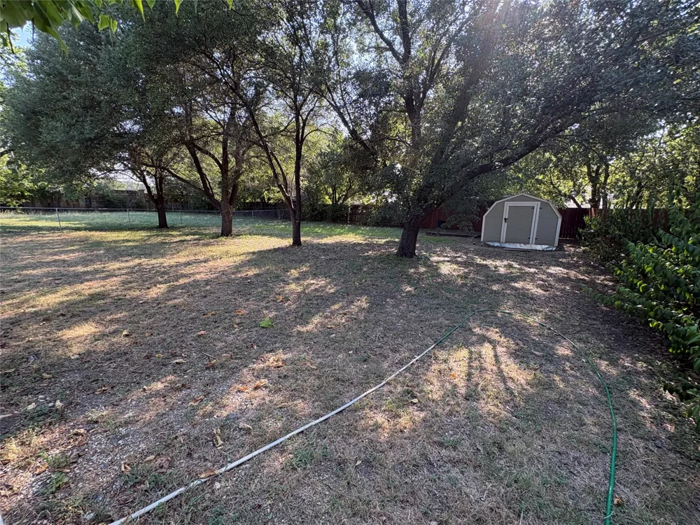 408 S 2nd Avenue Mansfield, TX 76063