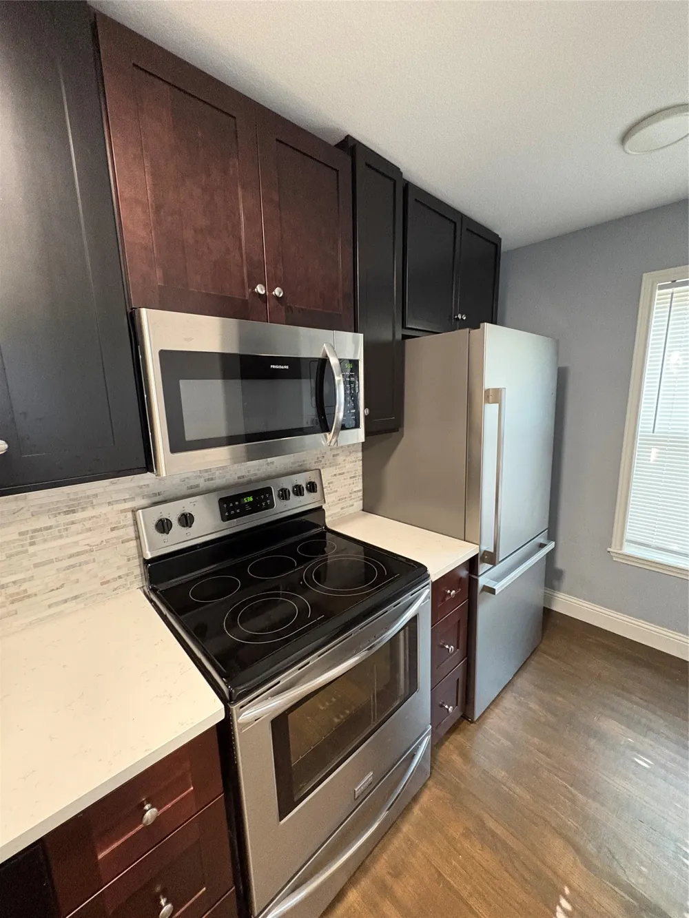 408 S 2nd Avenue Mansfield, TX 76063