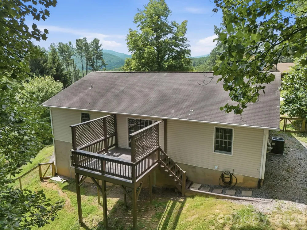 16 Westwood Drive Candler, NC 28715