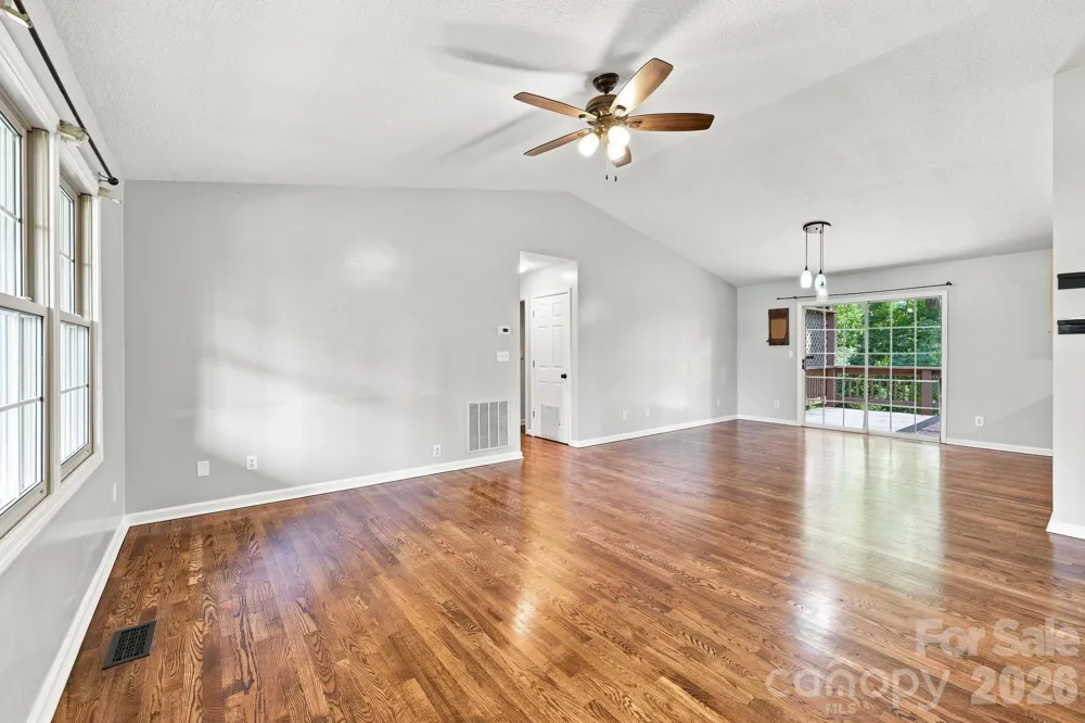 16 Westwood Drive Candler, NC 28715