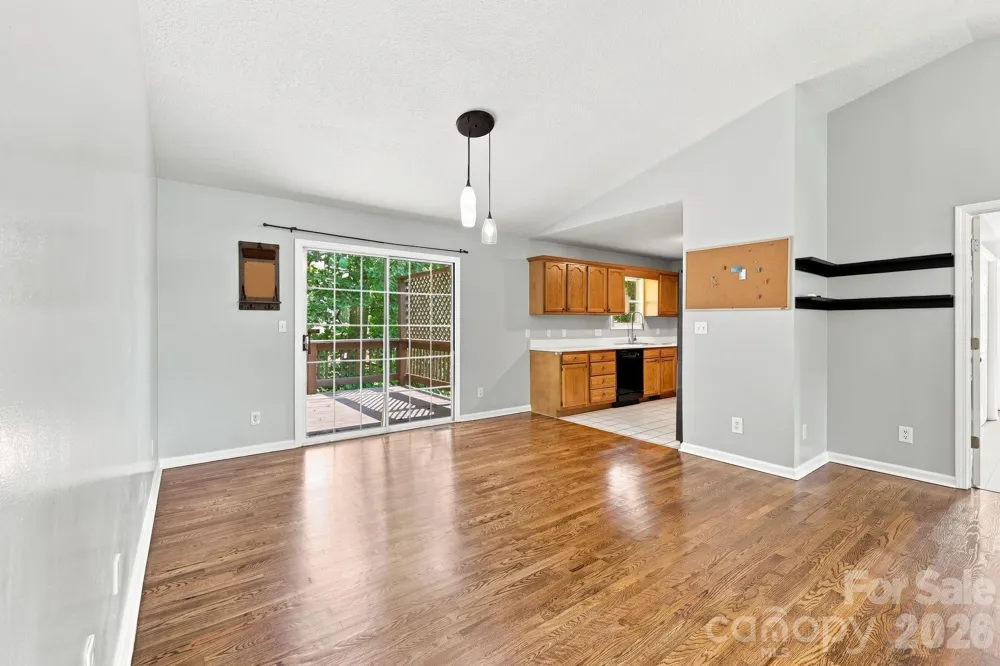 16 Westwood Drive Candler, NC 28715