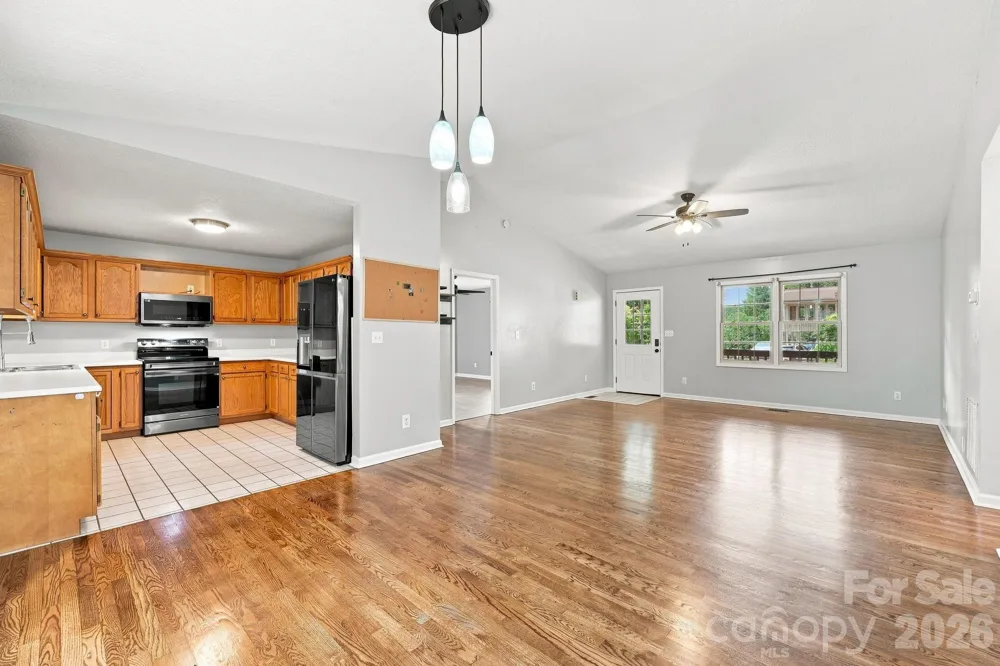 16 Westwood Drive Candler, NC 28715