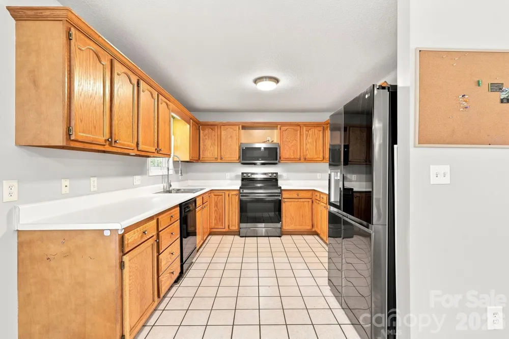 16 Westwood Drive Candler, NC 28715