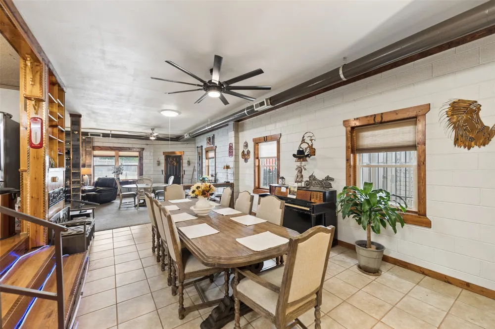 6205 E Tecumseh Street Tulsa, OK 74115