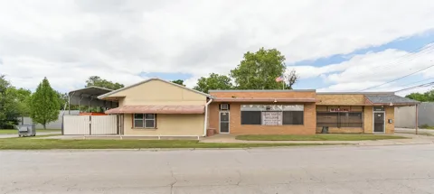 6205 E Tecumseh Street