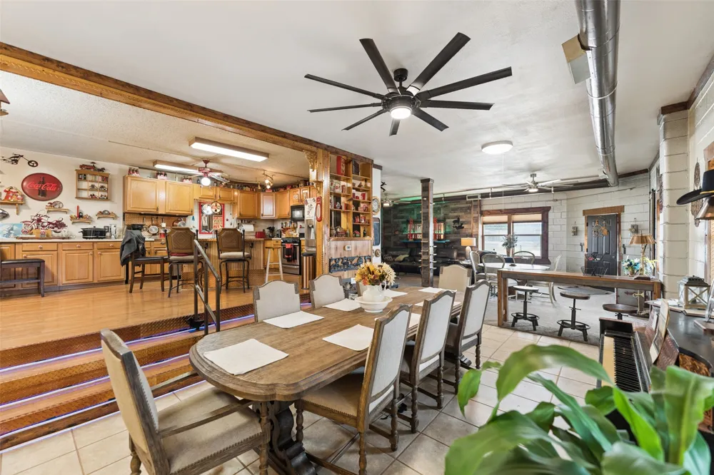 6205 E Tecumseh Street Tulsa, OK 74115