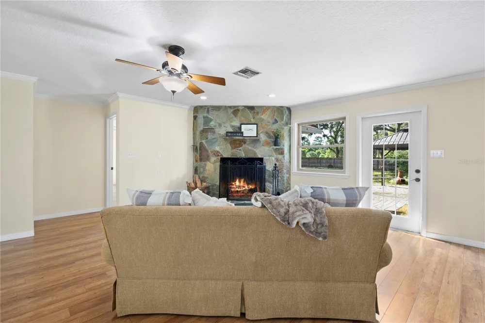 7838 SLOEWOOD DRIVE Mount Dora, FL 32757