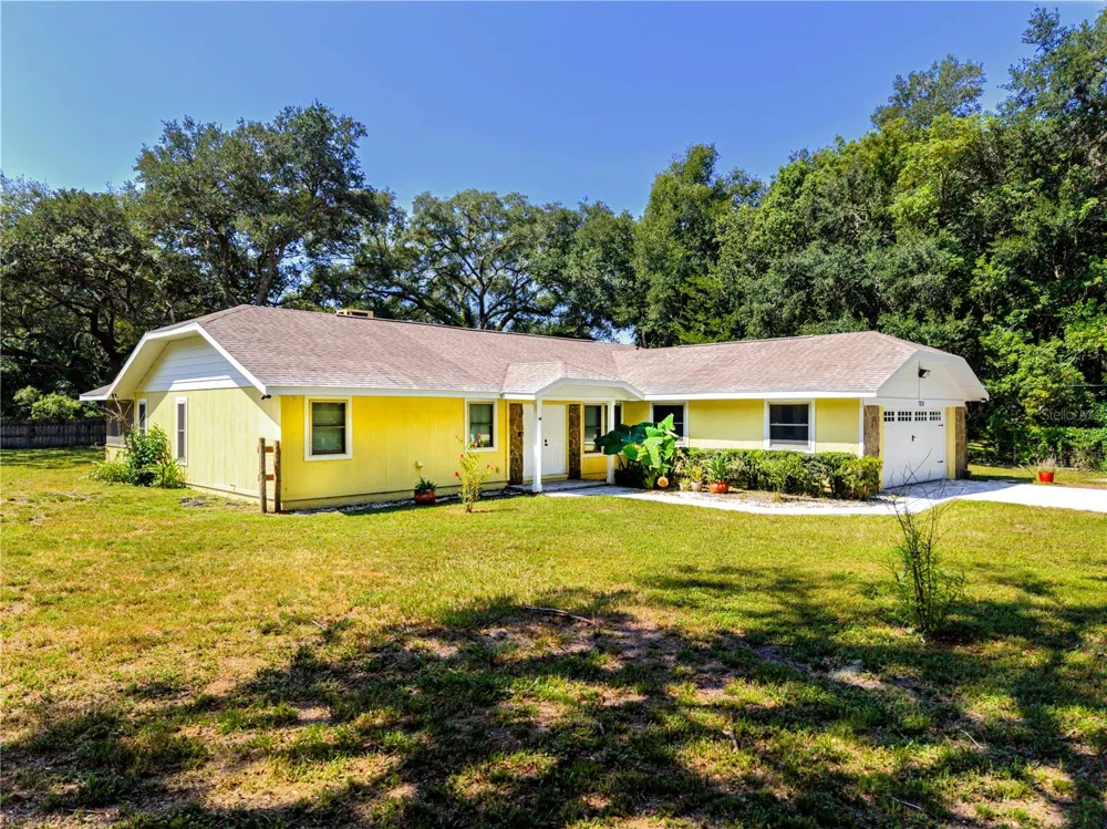 7838 SLOEWOOD DRIVE Mount Dora, FL 32757