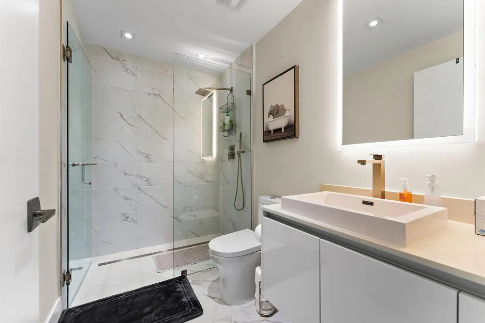 3100 Ocean Drive #1906 Singer Island, FL 33404