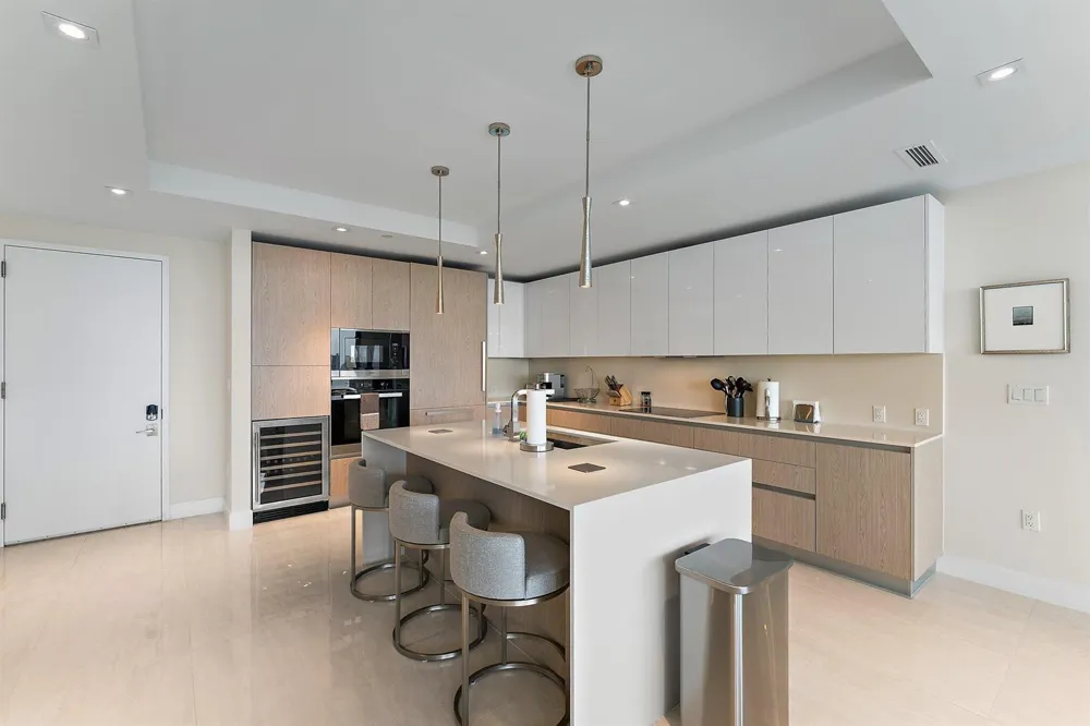 3100 Ocean Drive #1906 Singer Island, FL 33404