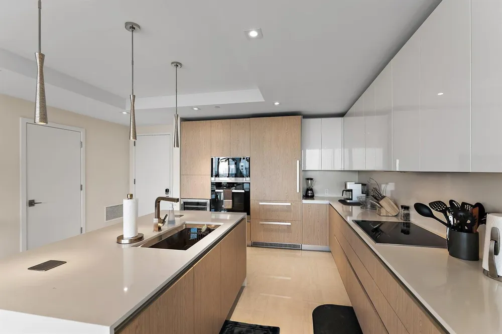 3100 Ocean Drive #1906 Singer Island, FL 33404