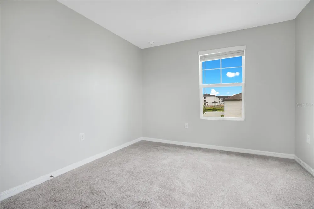 1068 APPLETON STREET Davenport, FL 33837