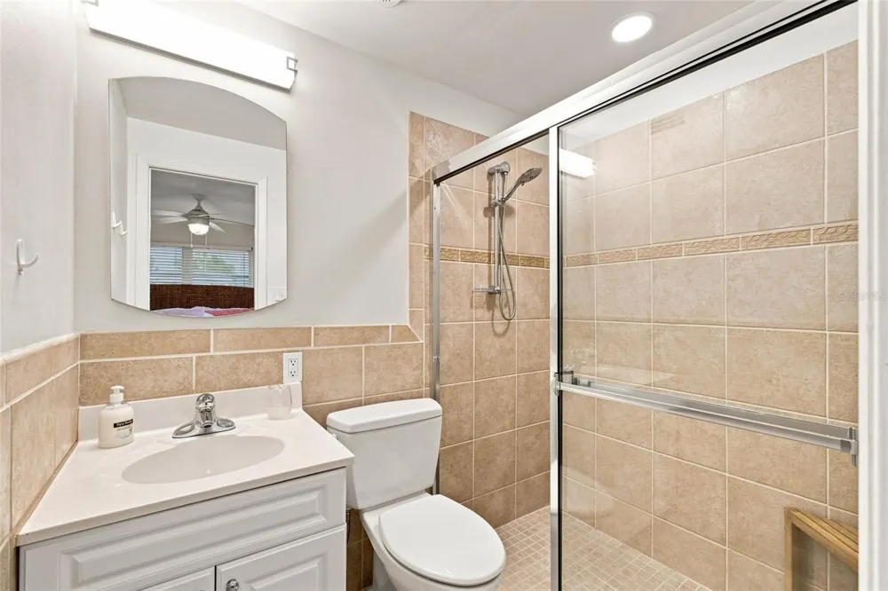 3868 CATALINA DRIVE Bradenton, FL 34210