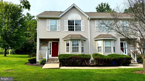 7 JILL COURT