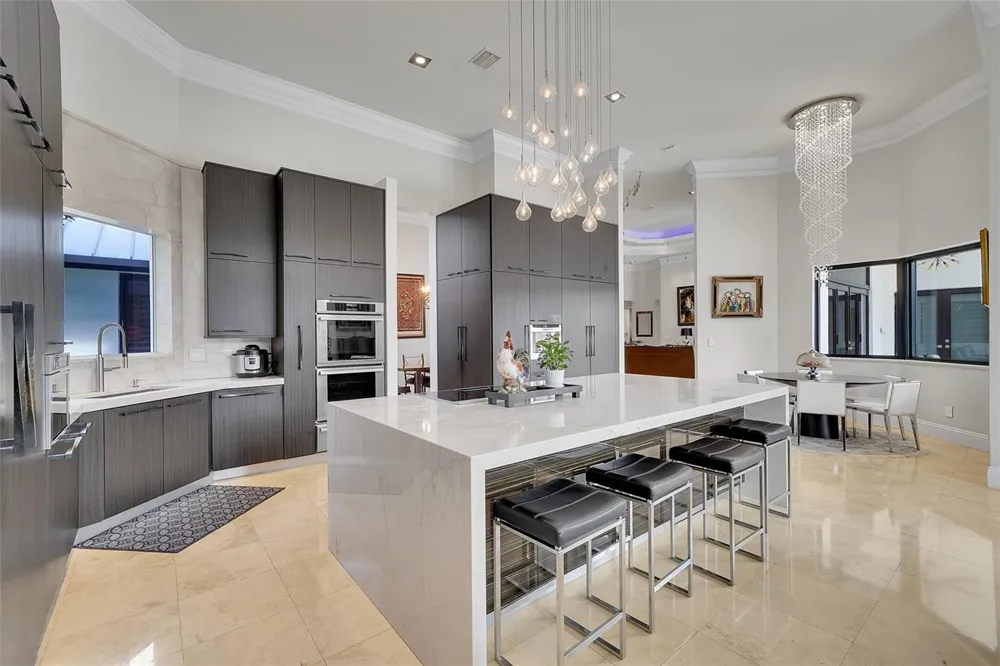 3600 PADDOCK ROAD Weston, FL 33331