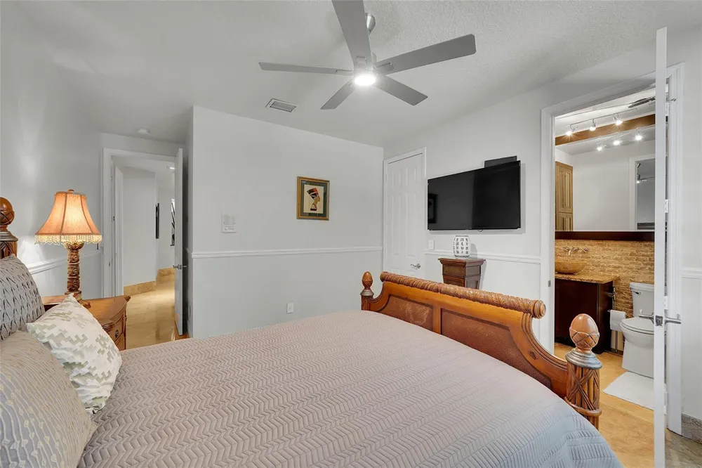 3600 PADDOCK ROAD Weston, FL 33331