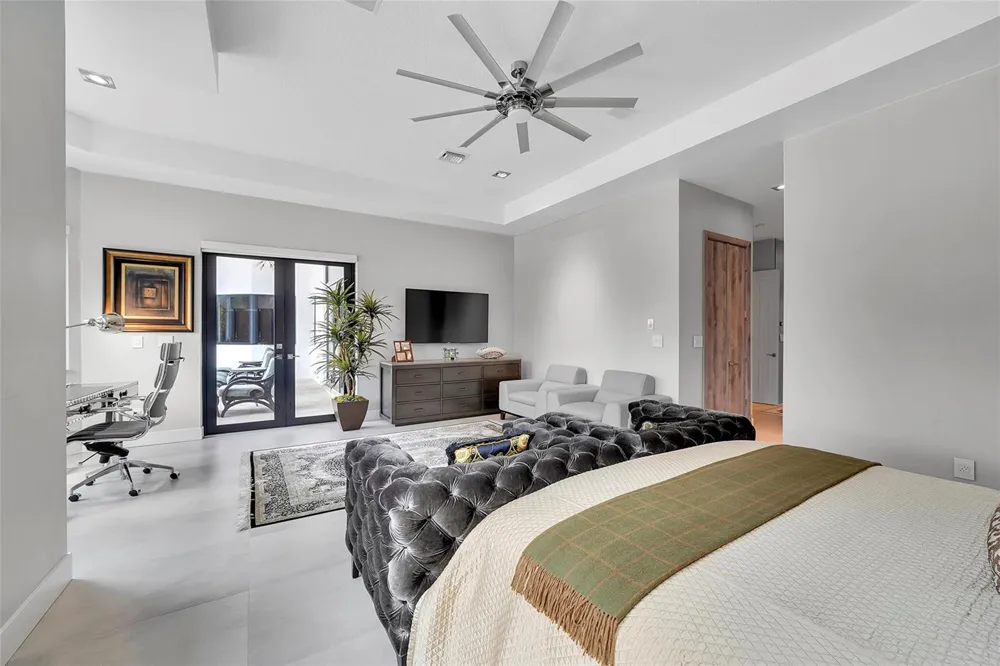 3600 PADDOCK ROAD Weston, FL 33331