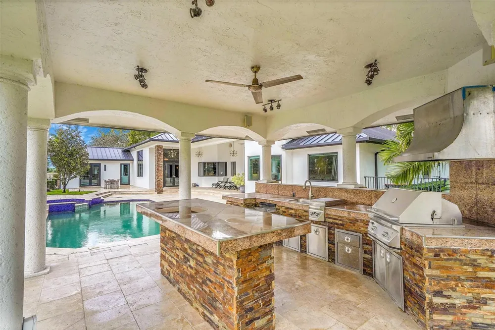 3600 PADDOCK ROAD Weston, FL 33331