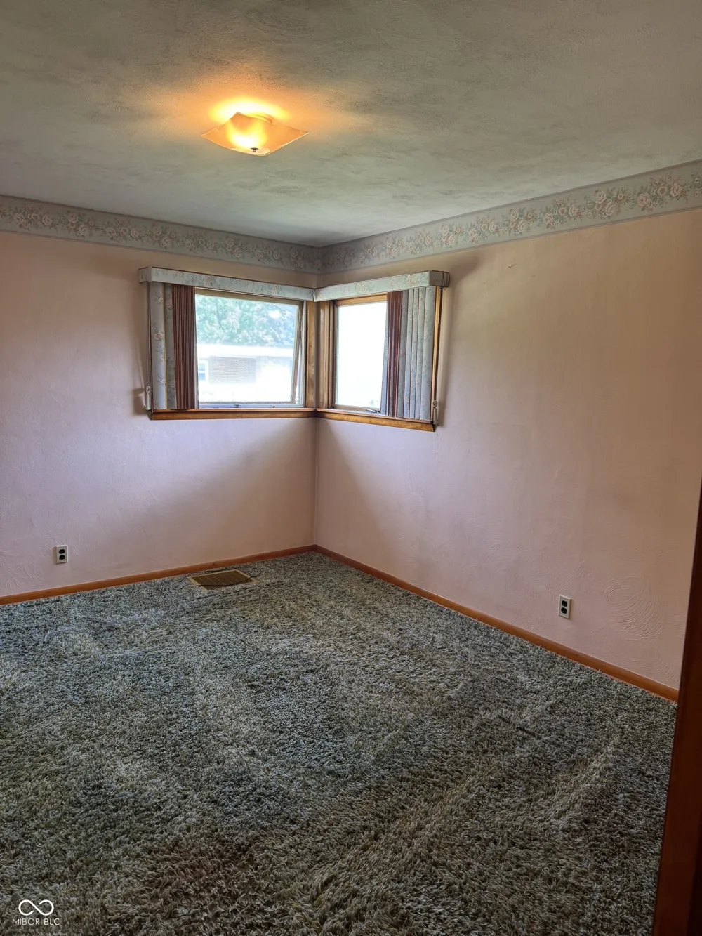 206 E 5th Street Greensburg, IN 47240
