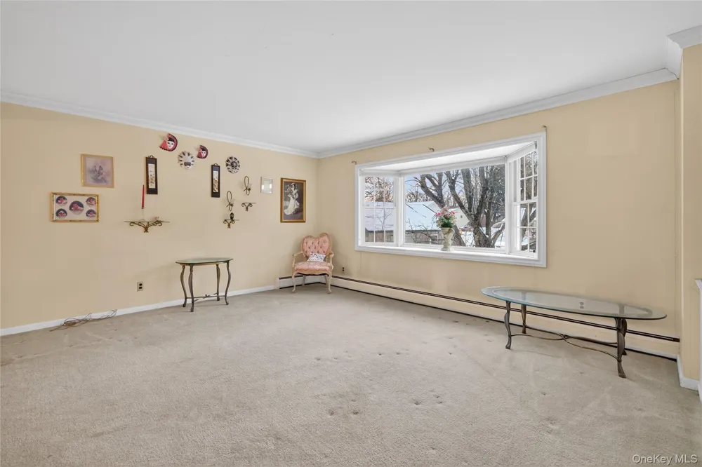 12 Spruce Court Nanuet, NY 10954