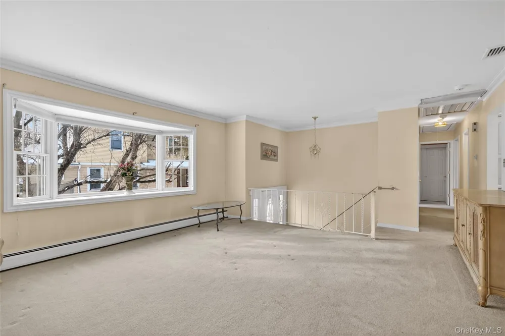 12 Spruce Court Nanuet, NY 10954
