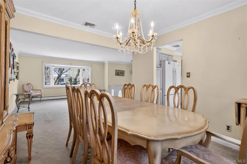 12 Spruce Court Nanuet, NY 10954