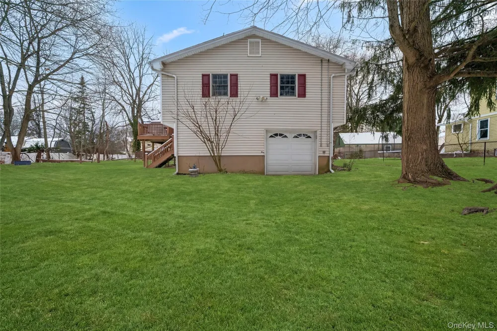 12 Spruce Court Nanuet, NY 10954
