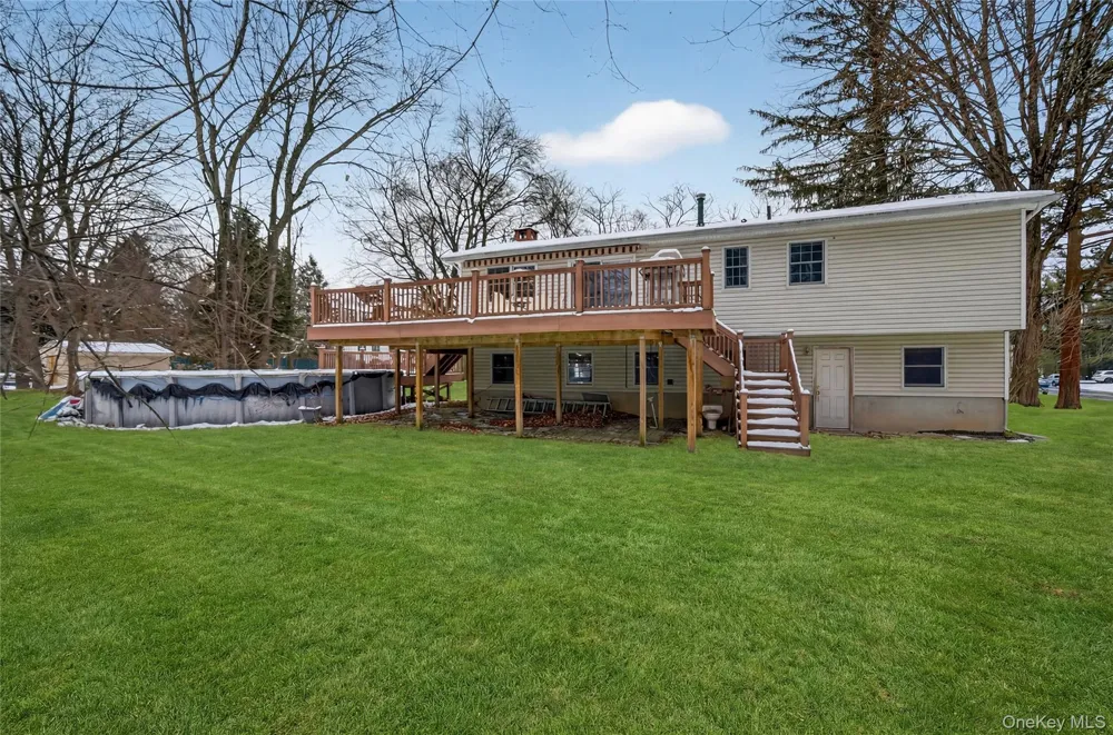 12 Spruce Court Nanuet, NY 10954
