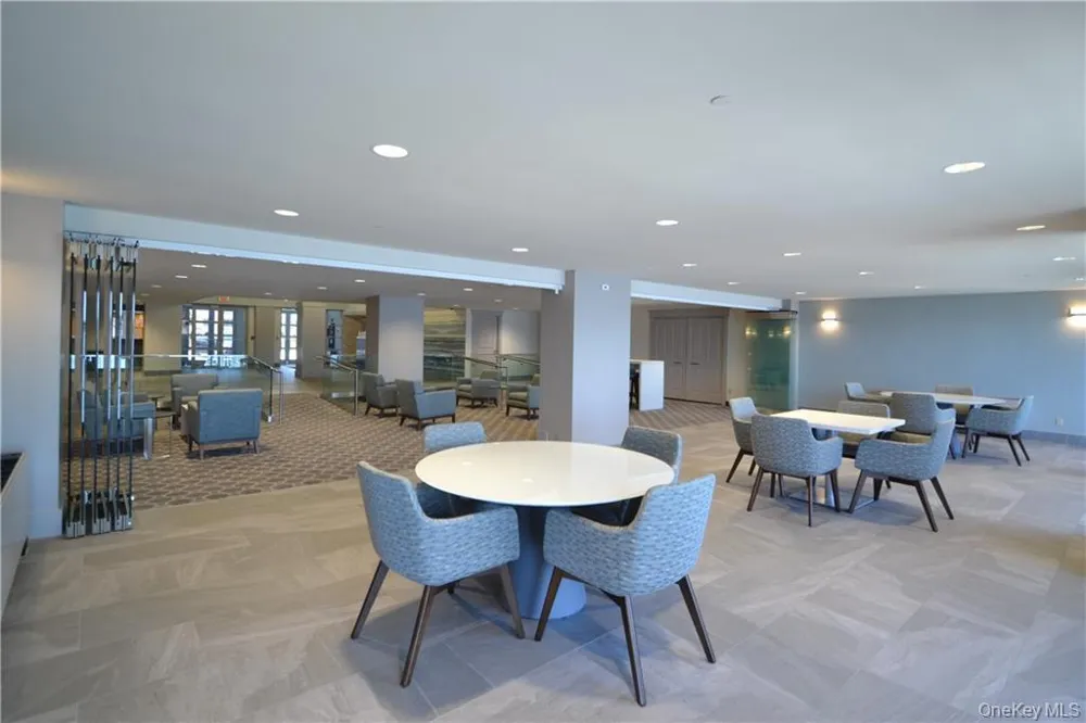 318 Harbor Cove #318 Piermont, NY 10968