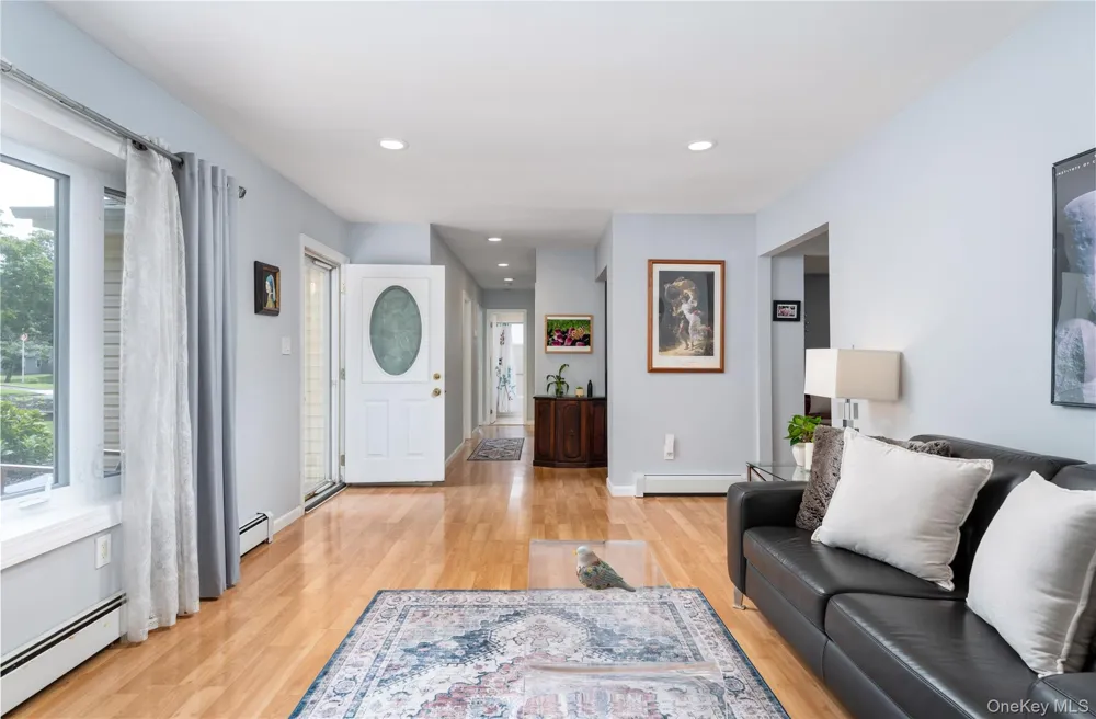 4 Shelley Court Middle Island, NY 11953