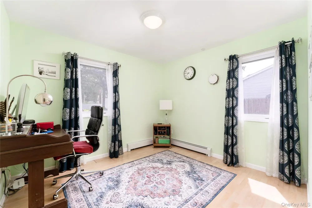 4 Shelley Court Middle Island, NY 11953