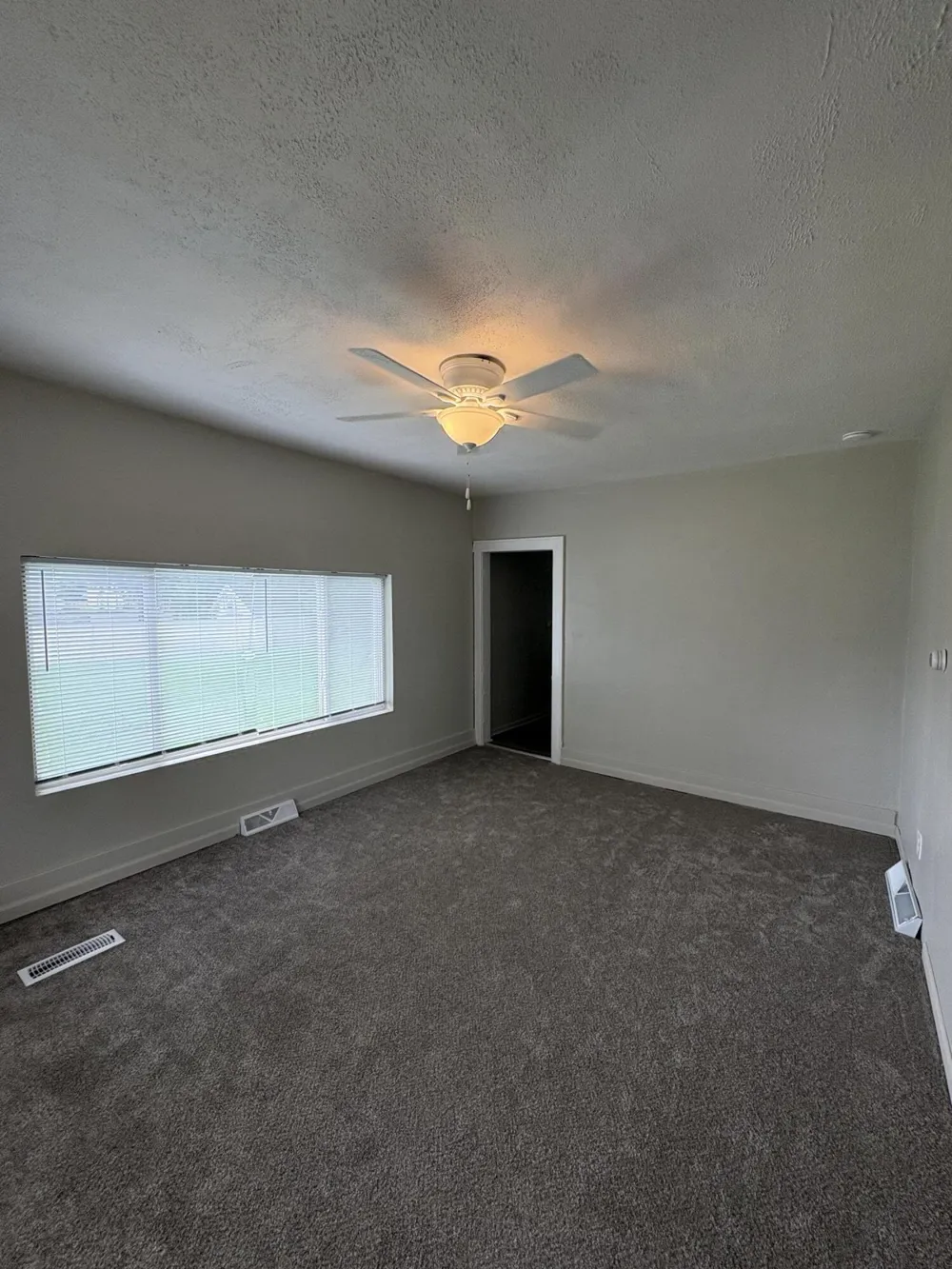 1025 Hamilton Avenue NW Grand Rapids, MI 49504