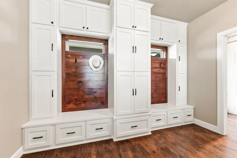 10053 E 350 ROAD Talala, OK 74080