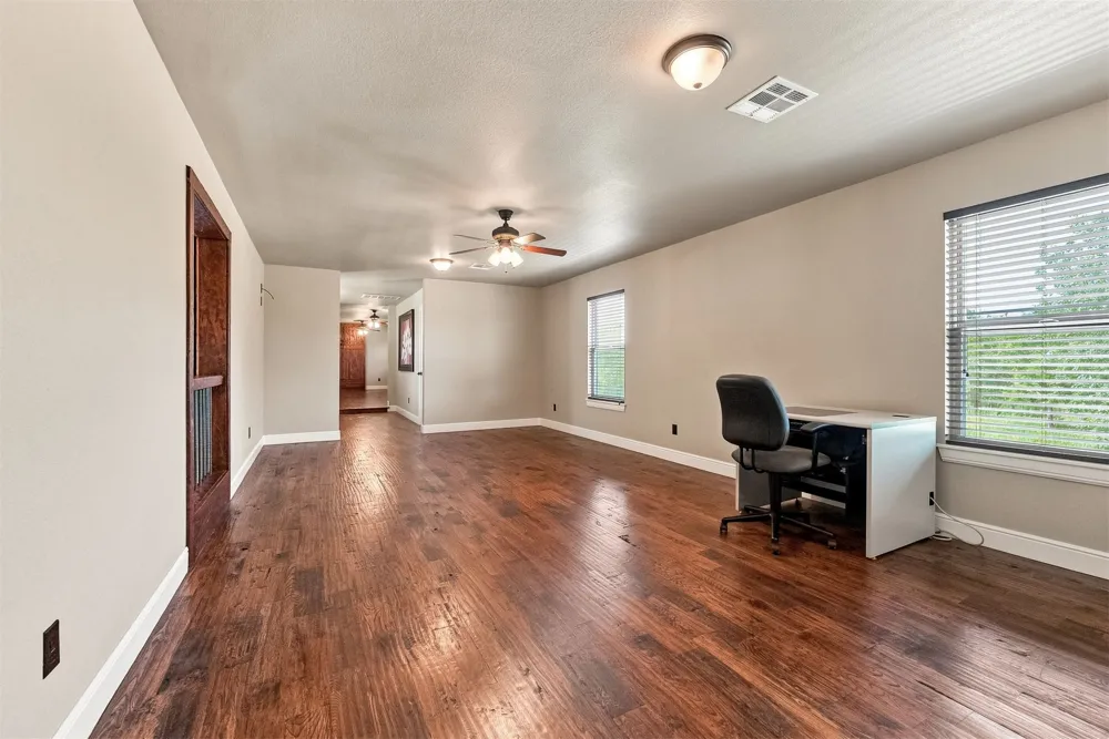 10053 E 350 ROAD Talala, OK 74080