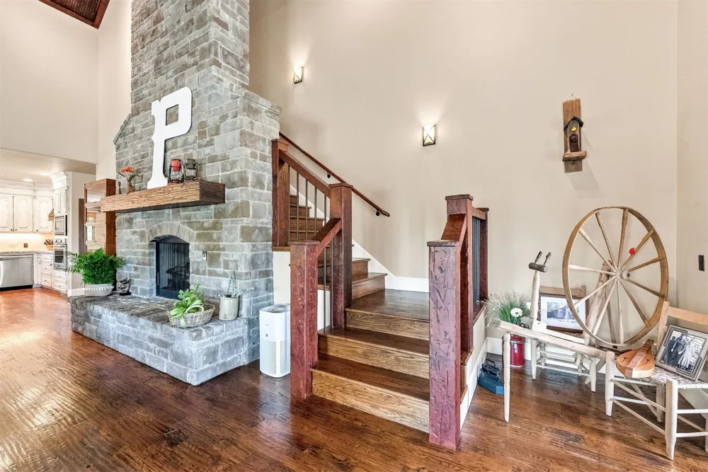 10053 E 350 ROAD Talala, OK 74080