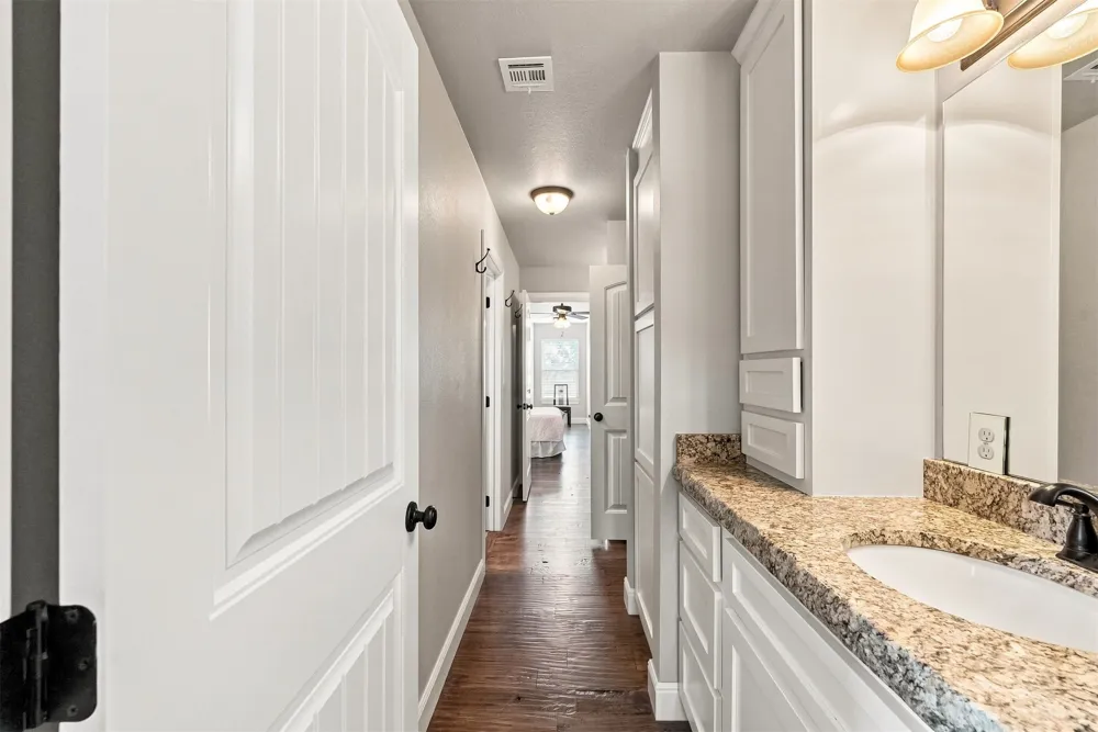 10053 E 350 ROAD Talala, OK 74080