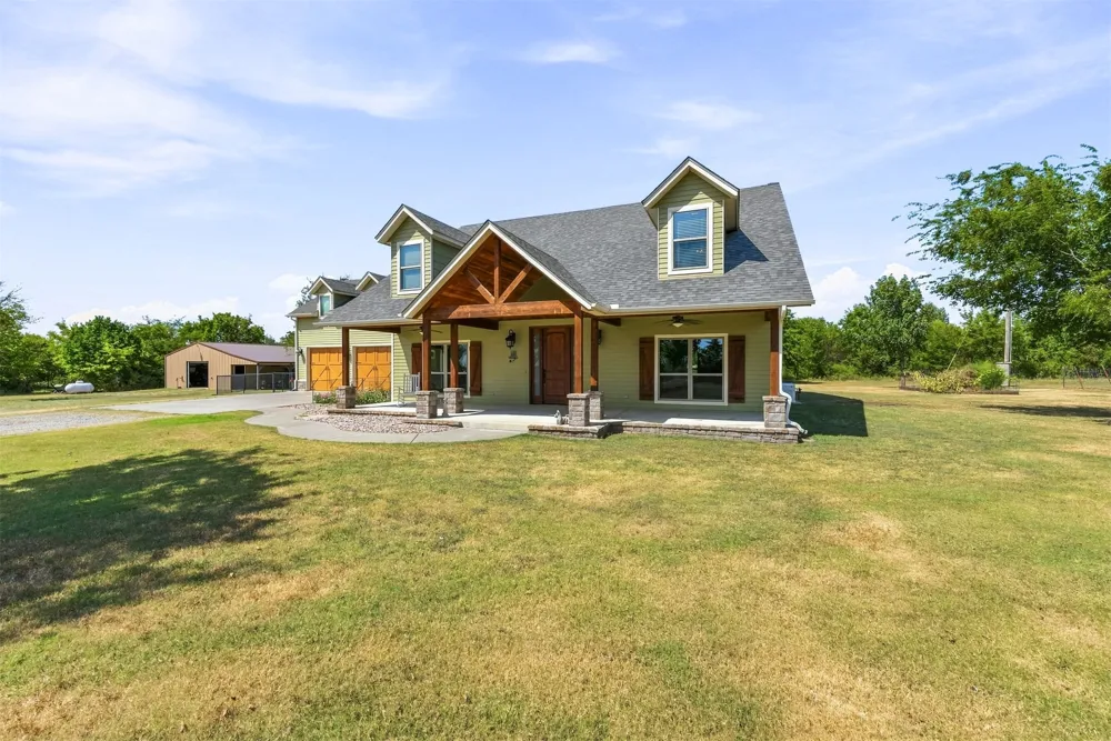10053 E 350 ROAD Talala, OK 74080