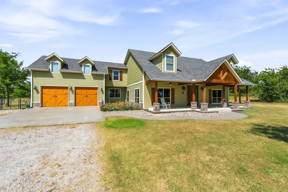 10053 E 350 ROAD Talala, OK 74080