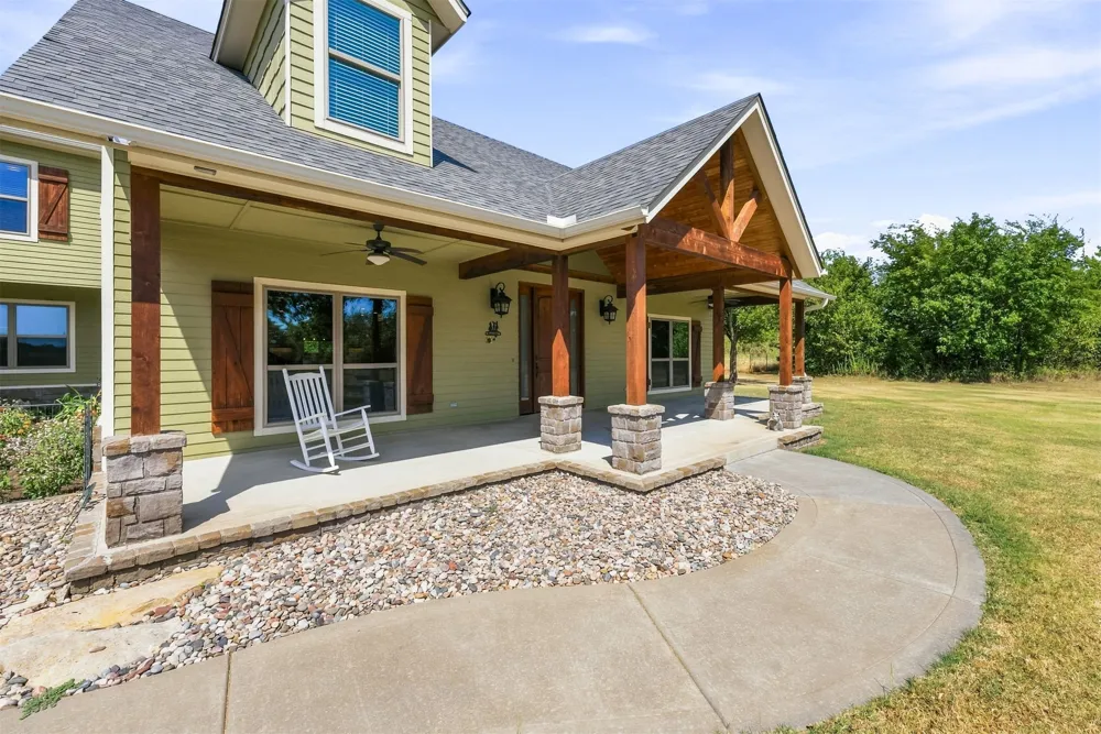 10053 E 350 ROAD Talala, OK 74080